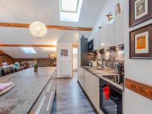Appartement 4 chambres au pied des pistes Morzine-Les Gets, parking, 8 personnes - FR-1-754-14