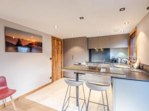 Superbe duplex rénové avec 3 chambres et garage double, au centre de Morzine - FR-1-754-11