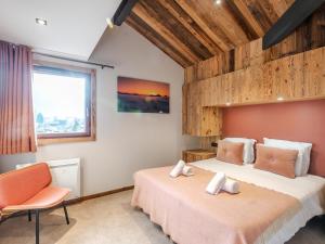 Superbe duplex rénové avec 3 chambres et garage double, au centre de Morzine - FR-1-754-11