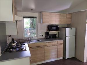 Mobilhome 5 personnes camping 4 étoiles