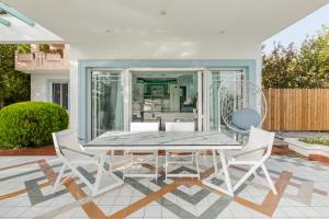 Villa IO
