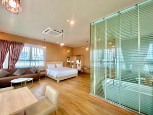 Siri Oriental Bangkok Hotel