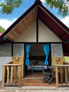 Mangoo Glamping