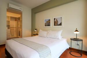 Narciso 350 by Wynwood House