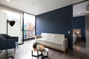 CLASS DE SUITES DE LUJO EL POBLADO. EXCELENTE UBICACIÓN