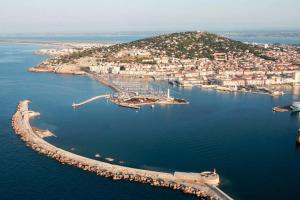 #Sète Vue Port Parking Privé Plages 3min