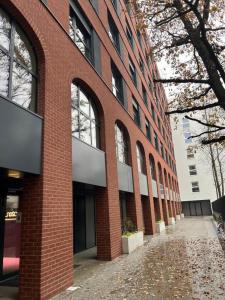 Poznań Plac Wolności 6 Bond