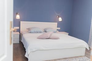 Apartments with parking space Zaton, Zadar - 22189