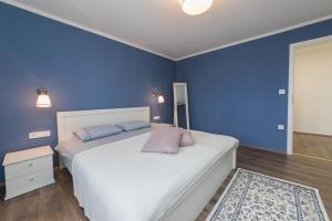 Apartments with parking space Zaton, Zadar - 22189