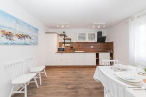 Apartments with parking space Zaton, Zadar - 22189