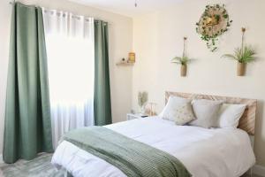 CasaLamar Beachside Retreat