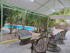 Apartamento pisó 1 parqueo, piscina, terraza y más