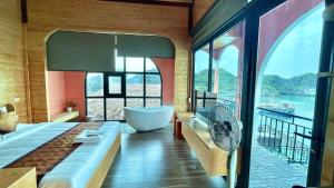 Le Pont Bungalow Cat Ba