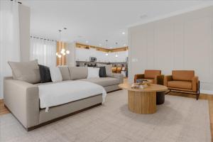 6 Bedrooms 5 Bathrooms Champions Gate 9039 Pt