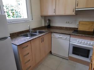 ¡Fantástico apartamento en Sant Genis, Llançà! Ideal para familias, cerca de la playa de Grifeu. - ES-170-45
