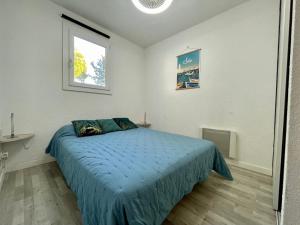 Appartement 2 pièces avec climatisation, terrasse et parking près des plages - FR-1-338-546