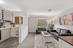 Hidden away in New Farm ~ 1 Bed1 Bath1 Car