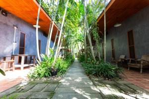 Huen San Fang hotel โรงแรมเฮือนแสนฝาง