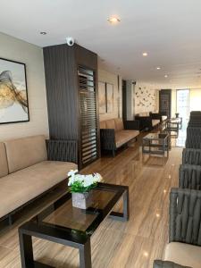 Perfect for Couples - Makati City Comfort and Style
