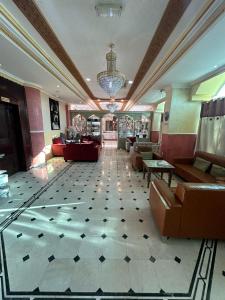 Safari Hotel