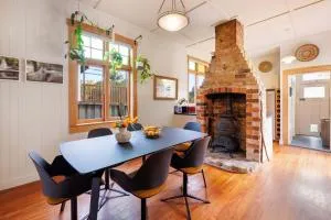 Elegant & historic 3 Bedroom Villa - Omokoroa