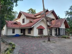 SARAS HOME ALAPPUZHA BEACH - Mararikulam