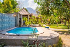 Biorock Homestay & Dive Center Pemuteran