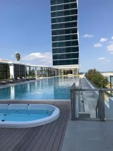 Penang Amazing SeaView Private Lift 梹城富人区绝美海景公寓私人电梯 - Bagan Jermal