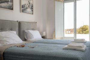 Luxury Three-Bedroom Villa with Sea View