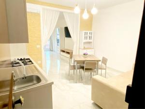 Antica Dimora-luxury historic apartment