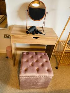 Stunning townhouse in uphill historic Lincoln - Pass the Keys