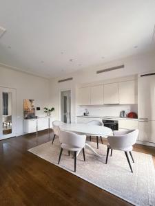 Porto Montenegro Tara 302