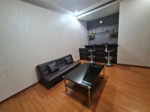 Town House MGR 2, Central Park Mall Area, Pool Side-1st floor