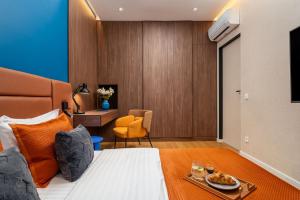 Retro LA Studio - Aviatiei Park - Parking - Netflix - Private Garden