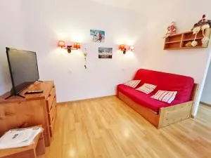 Le Bouquetin, Studio, centre Luchon, wifi, casier à skis, ascenseur, 3 personnes - Saint-Aventin