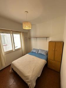 Excelente Ubicación - Dos Ambientes - Peatonal