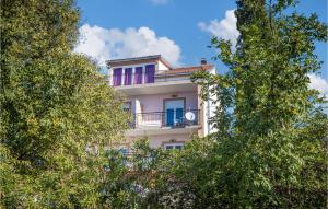 Lovely Apartment In Novi Vinodolski