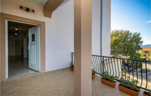 Lovely Apartment In Novi Vinodolski