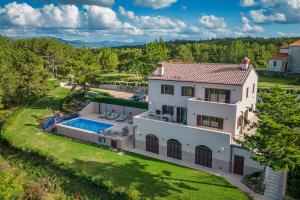 Luxury Villa Gradin