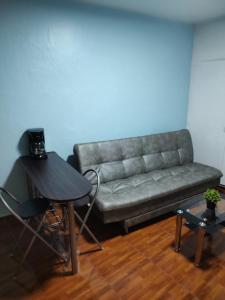 Noras Homestay Laureles