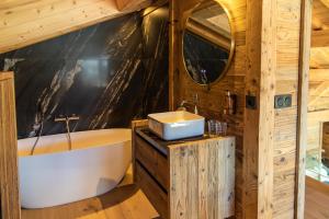 Chalets Chalet Isabella Lodge Pyrenees : photos des chambres