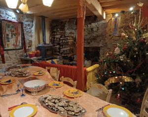Maisons de vacances Gite Groupe La Farigoule a Siguer : photos des chambres
