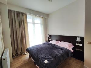 Isani Archi Apartment 547