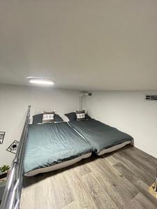 VIT Apartment - Free Parking - O2 Arena