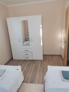 Apartman Mira