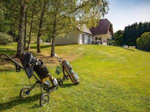 Villas Villa Le Chant des Sapins - Tennis, Pool, Golf : photos des chambres