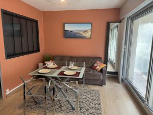 Chez Tonton, Studio cabine au calme avec parking