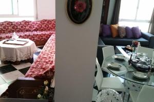 Tétouan Martil Spacieux 2CH 2SDB Confort Parking Gratuit & WIFI FIBRE OPTIQUE!!!