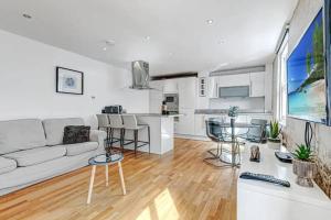 2BR flat next to London Eye on lower marsh 96A