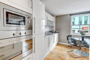 2BR flat next to London Eye on lower marsh 96A